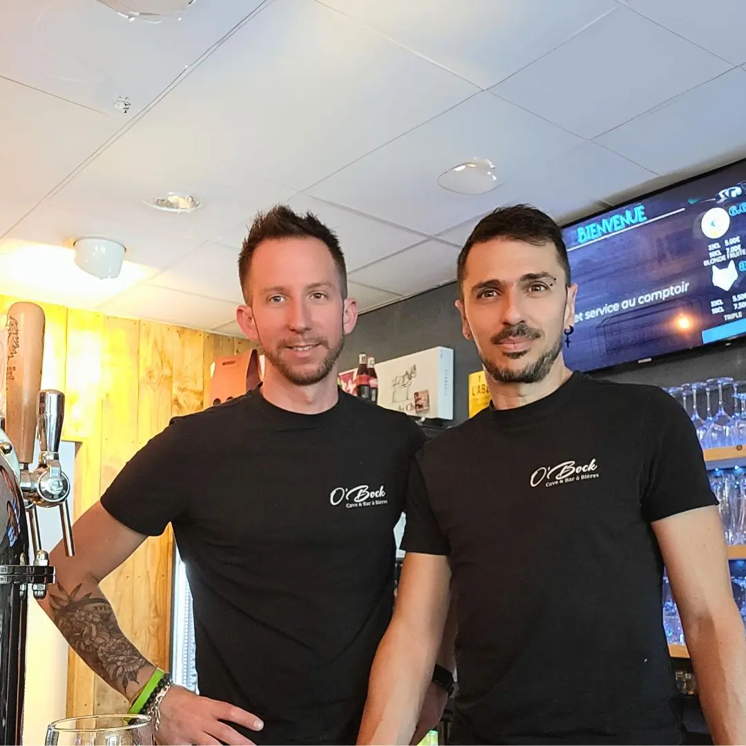 L'équipe O'Bock - Florian et Pax, passionnés de bière artisanale à Coutras